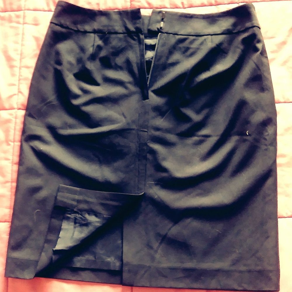 Ann Taylor LOFT Black Pencil Skirt Sz. 4